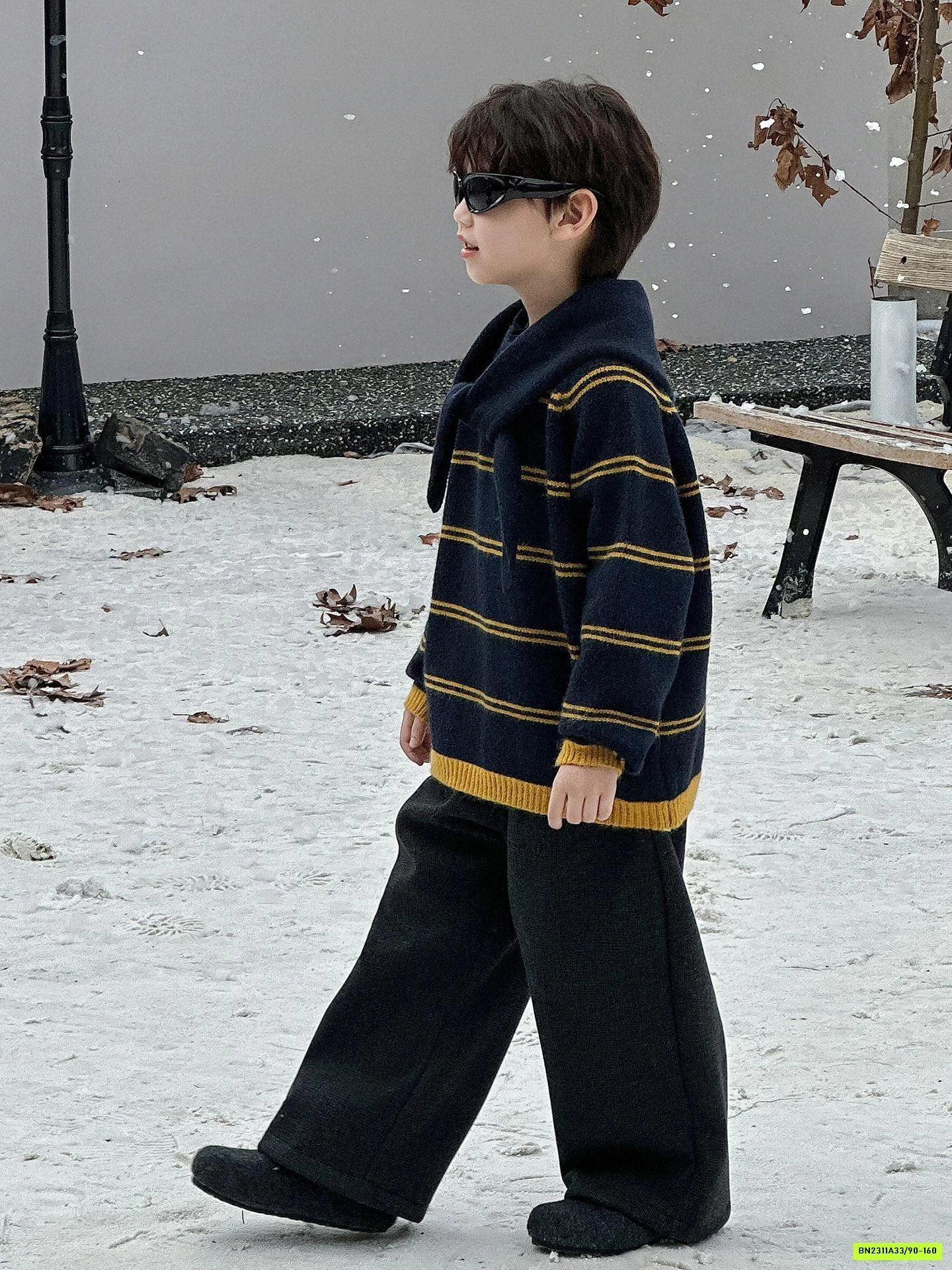 ÁO LEN KẺ VÀNG KÈM KHĂN