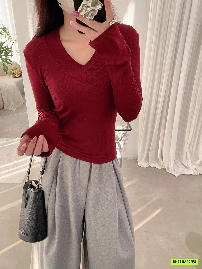 ÁO NỈ CROPTOP CỔ V