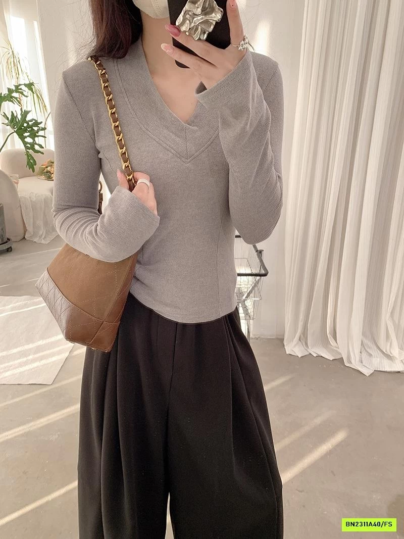 ÁO NỈ CROPTOP CỔ V