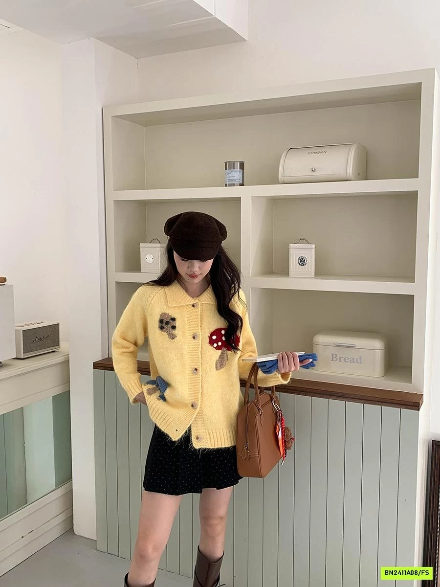 KHOÁC LEN THÊU NẤM VINTAGE