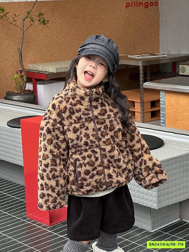 KHOÁC LÔNG CỪU BEO NÂU 25H009 AMBB