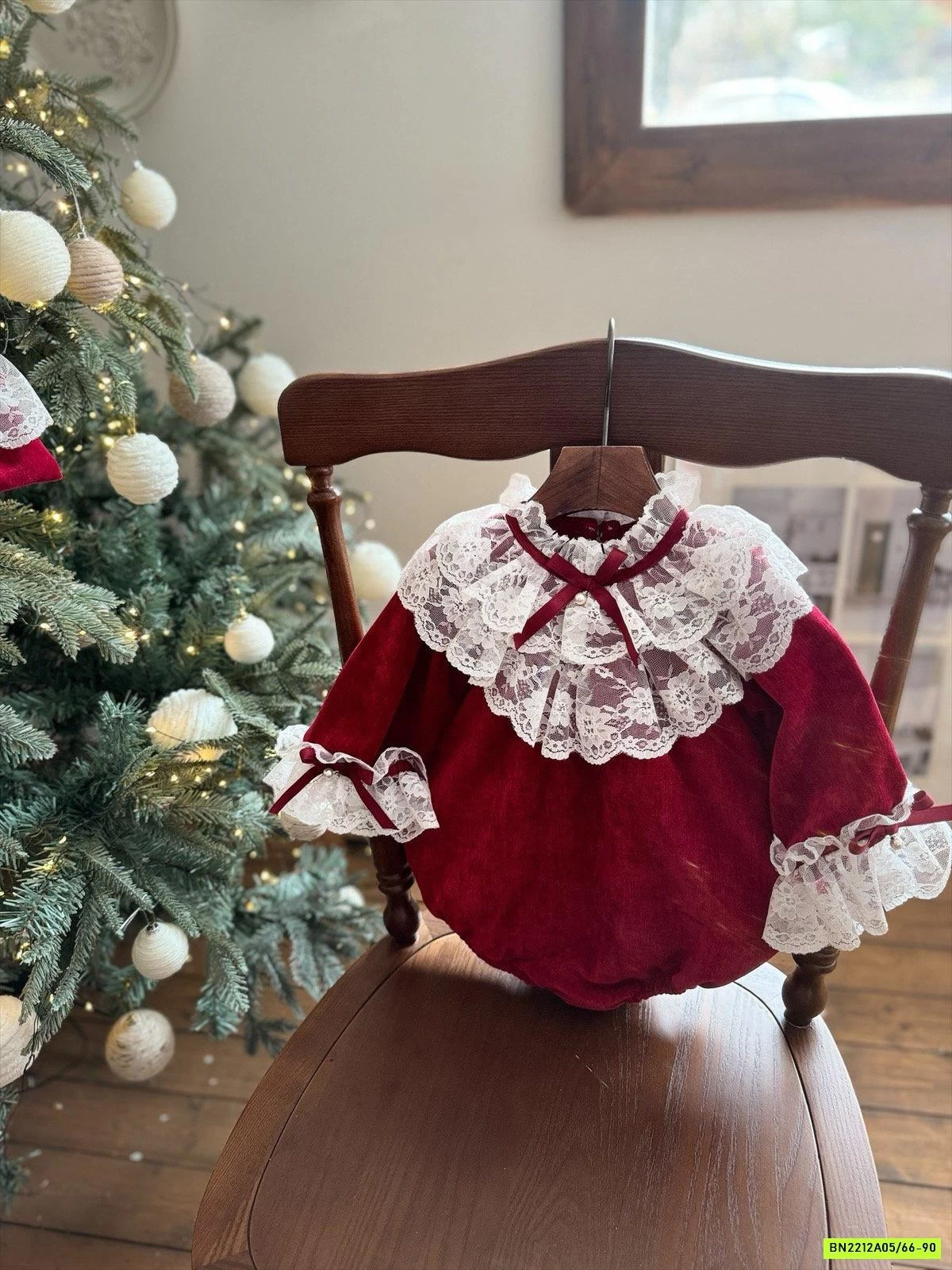 BODY NHUNG ĐỎ PHỐI REN TIỂU THƯ