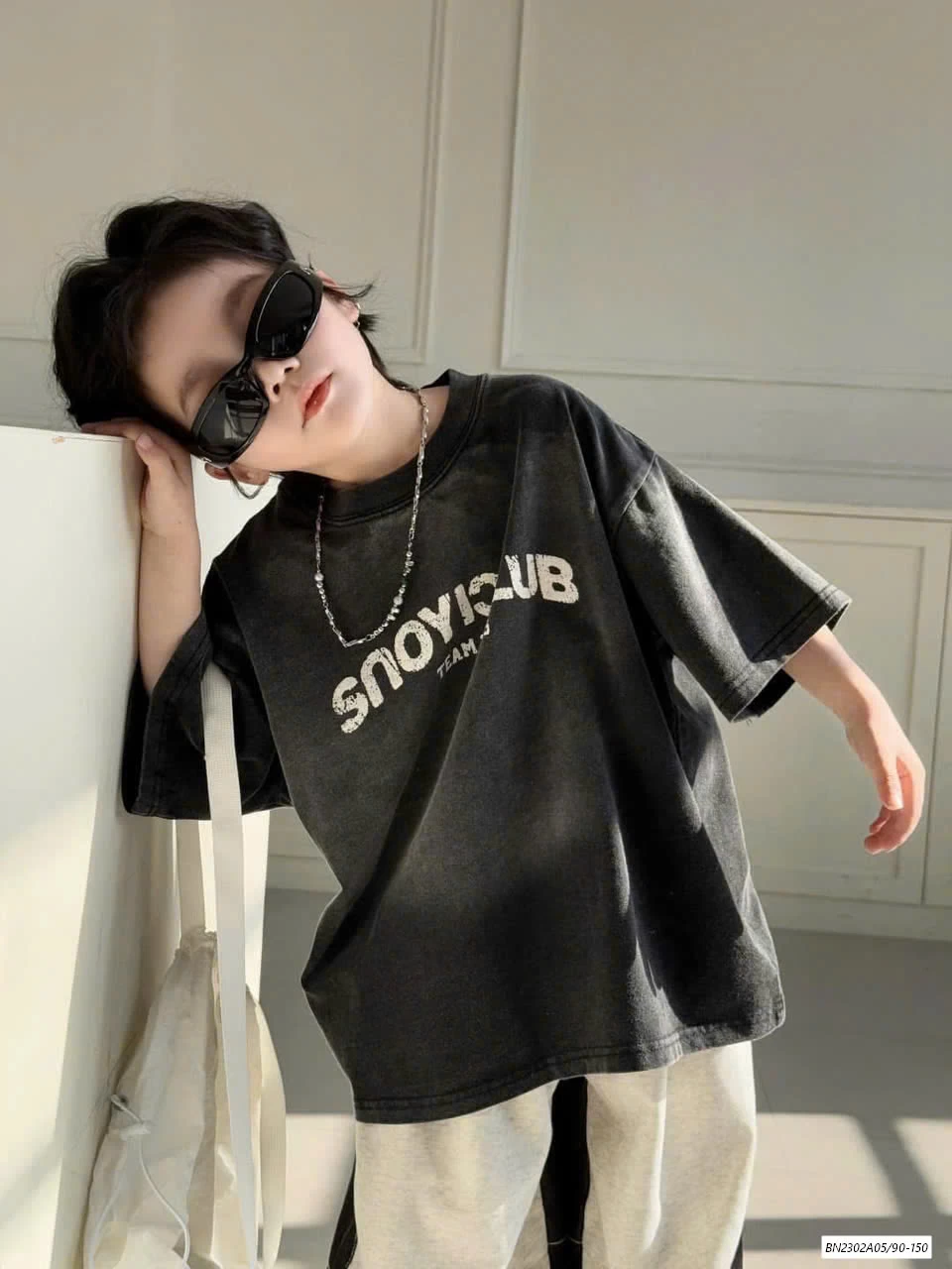 ÁO THUN LOANG IN CHỮ BT