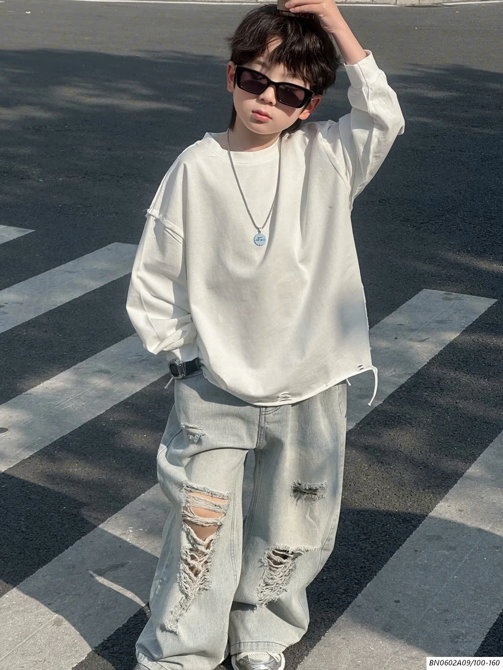 JEANS SUÔNG RÁCH AFTERMEE