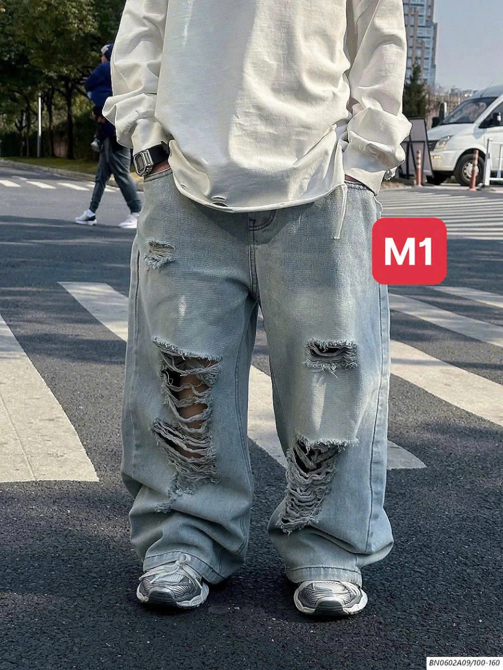 JEANS SUÔNG RÁCH AFTERMEE