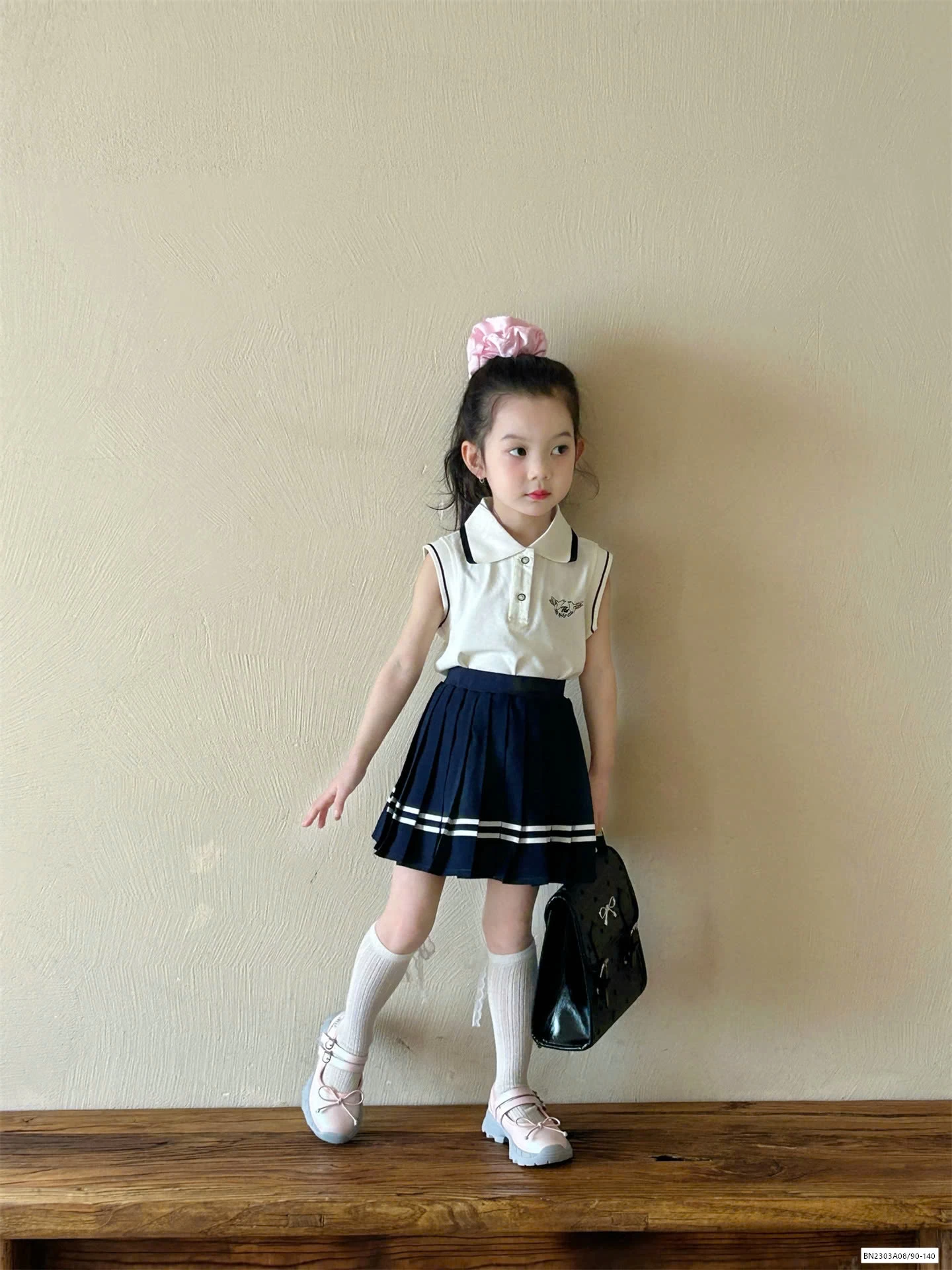 SÉT NỮ SINH CV XẾP LY