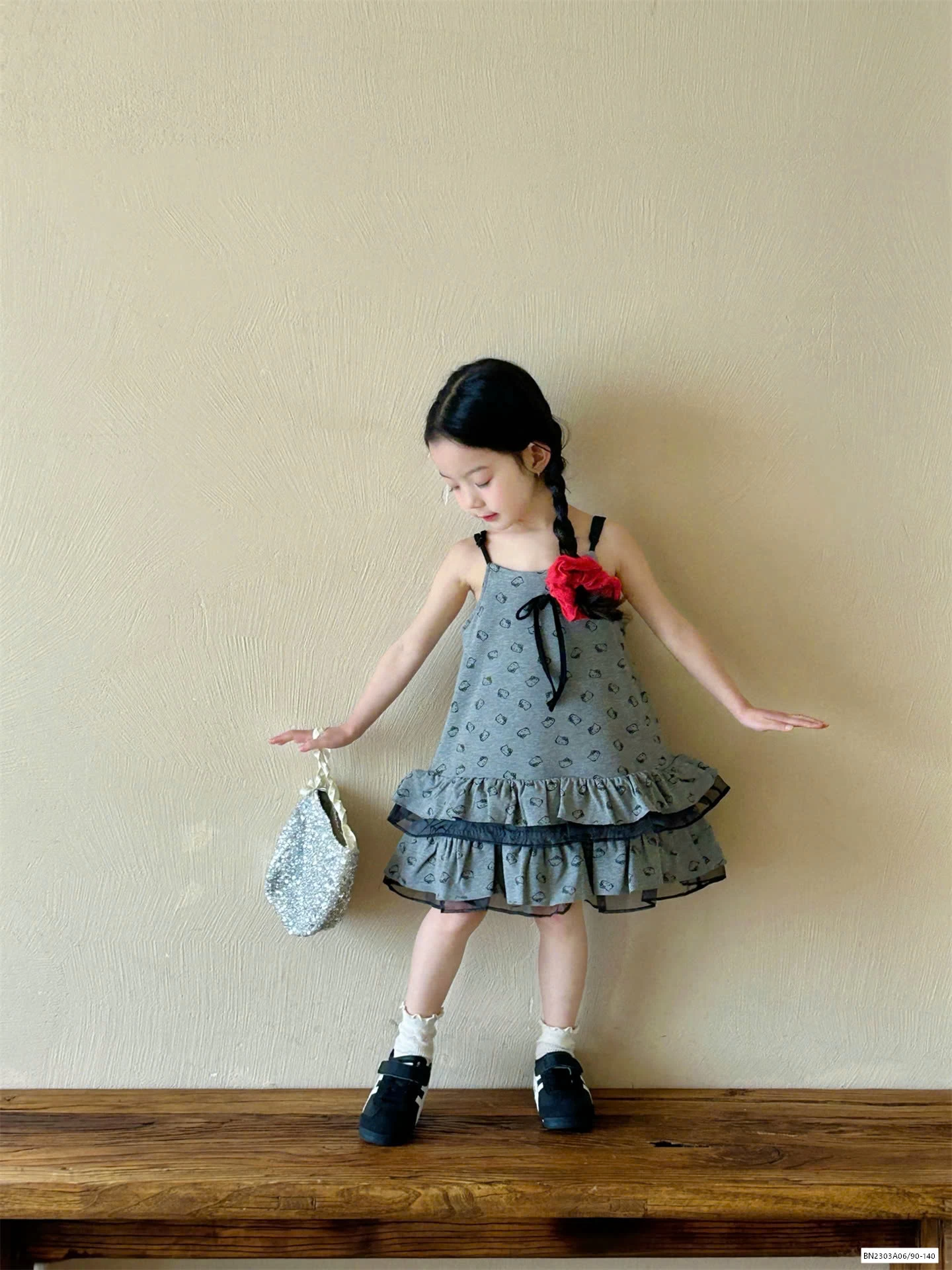 ĐẦM 2 DÂY ĐUÔI CÁ XÁM