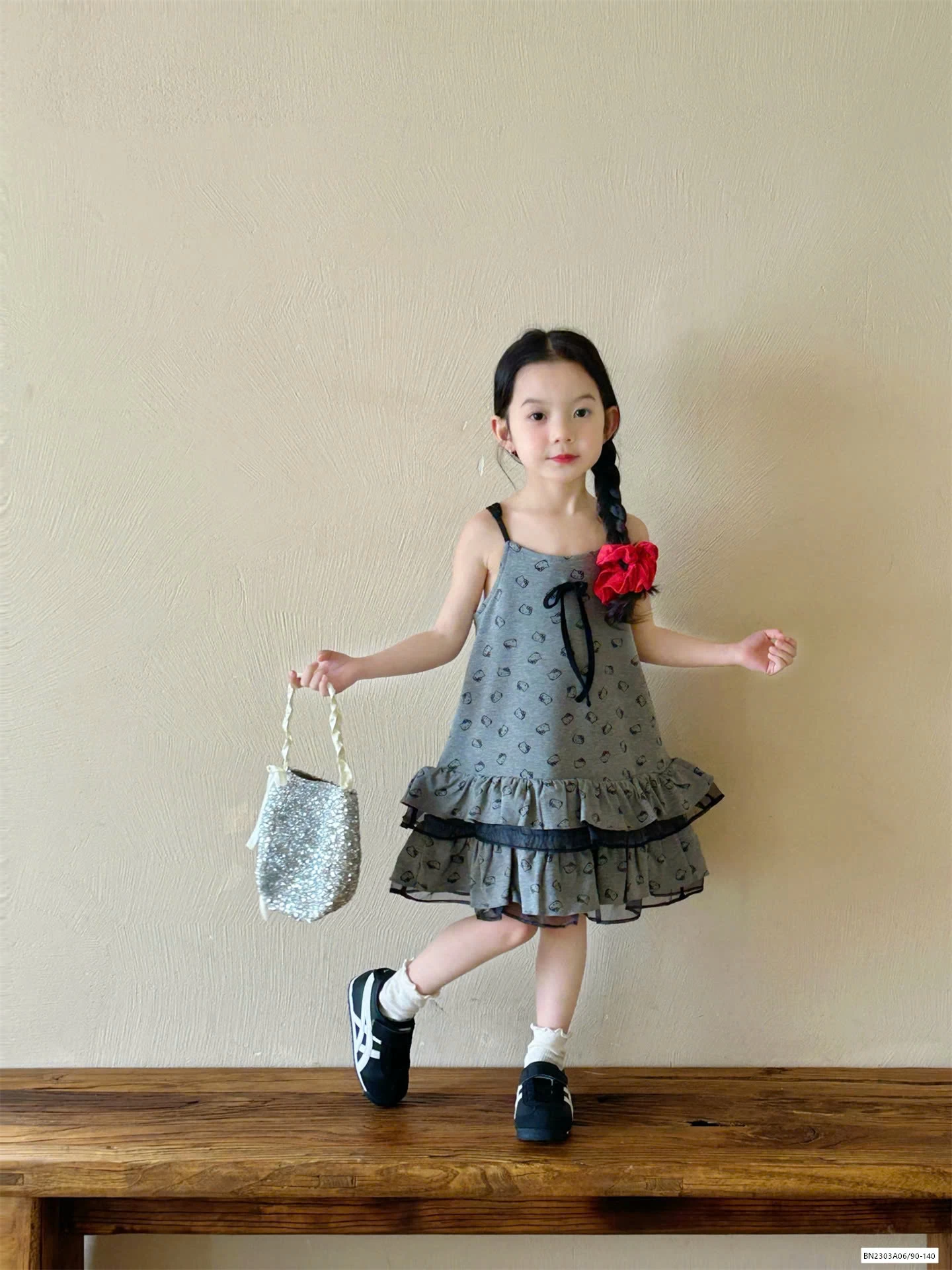 ĐẦM 2 DÂY ĐUÔI CÁ XÁM