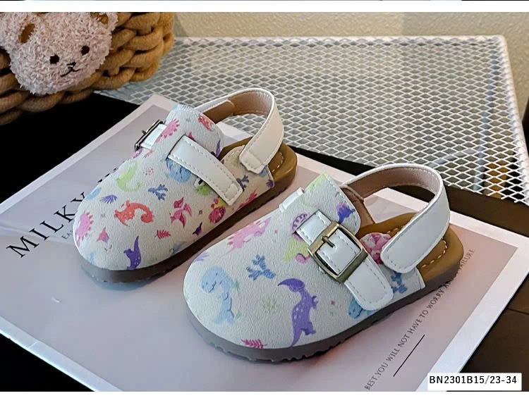 GIÀY ĐI BIỂN MÙA HÈ DA LỘN