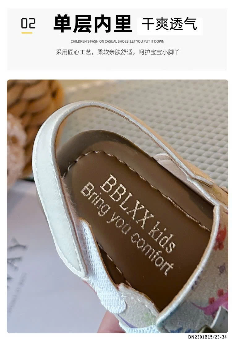 GIÀY ĐI BIỂN MÙA HÈ DA LỘN