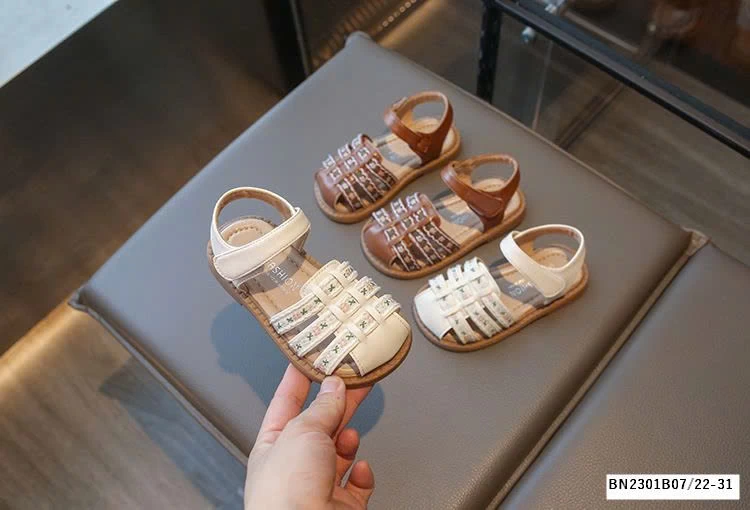 DÉP SANDAL RỌ QUAI HOA