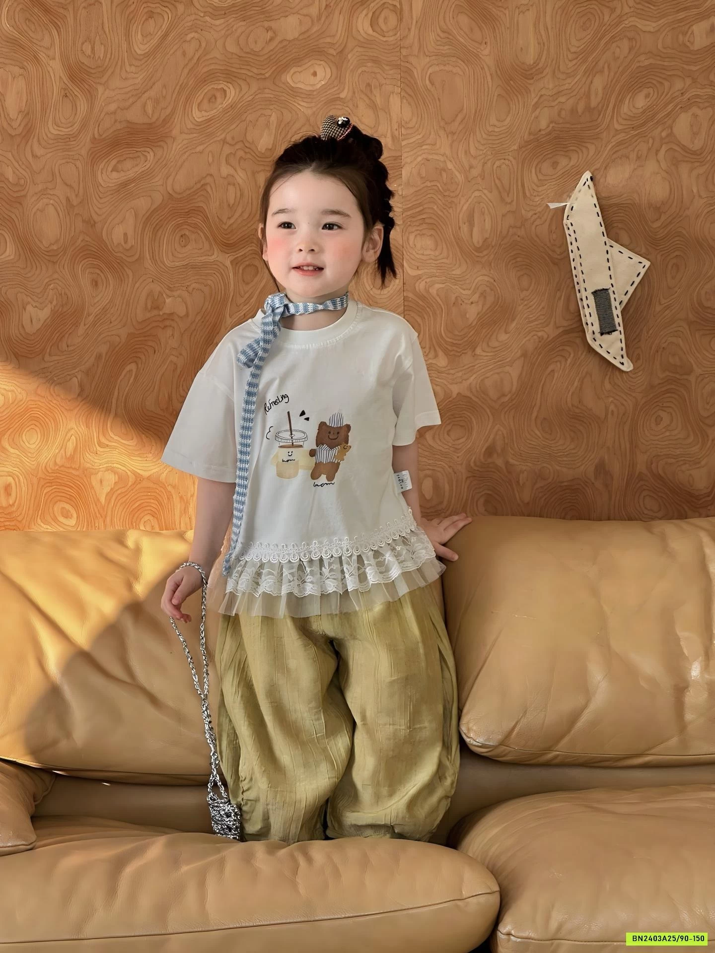 ÁO GẤU VIỀN REN MIX QUẦN ĐŨI BOOM