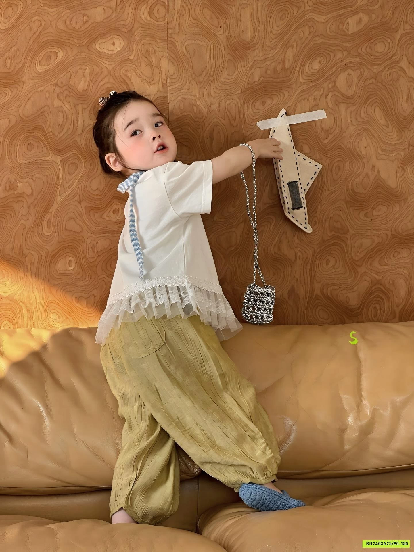 ÁO GẤU VIỀN REN MIX QUẦN ĐŨI BOOM