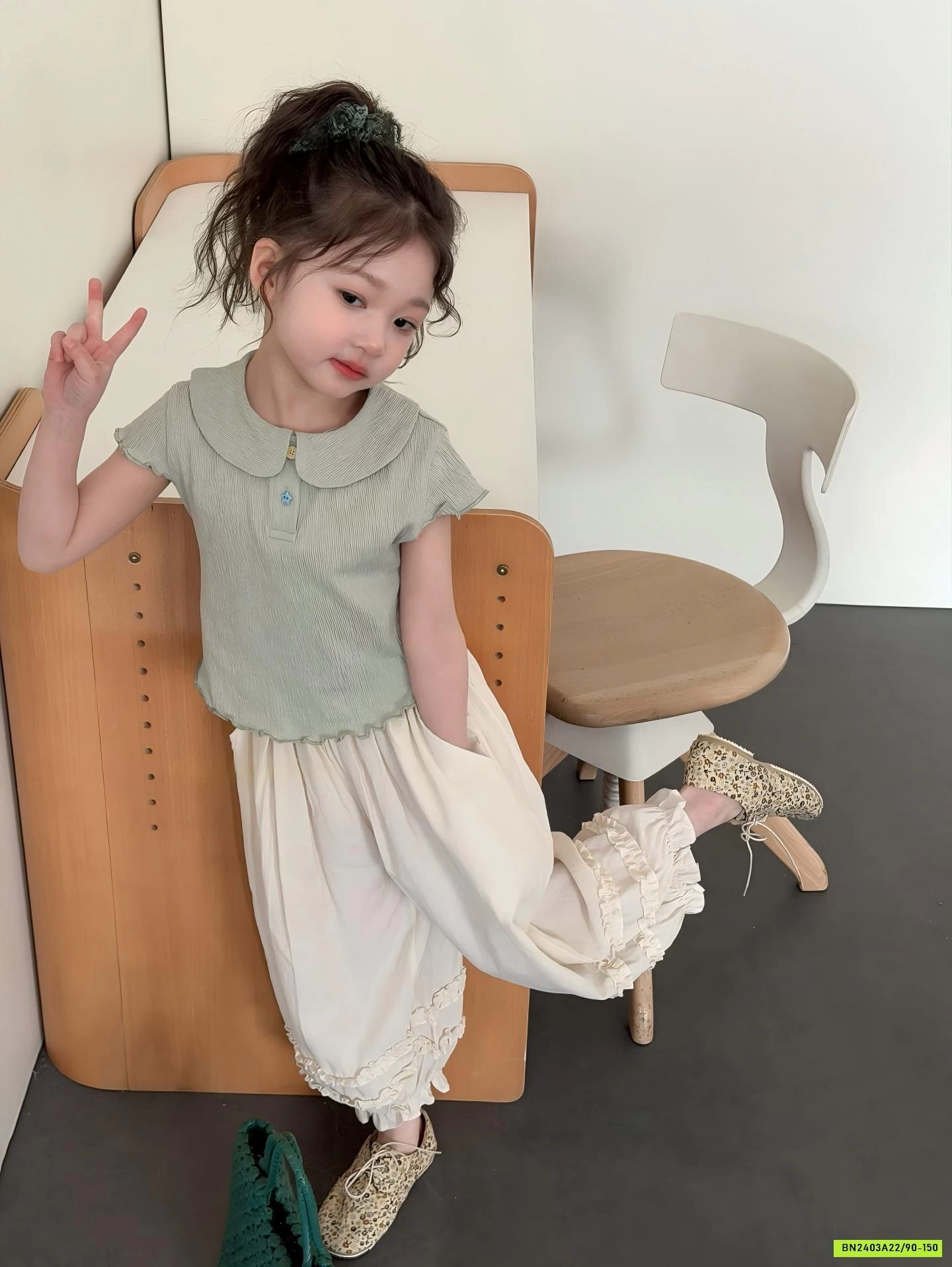 ÁO CỔ SEN MIX QUẦN VIỀN BÈO