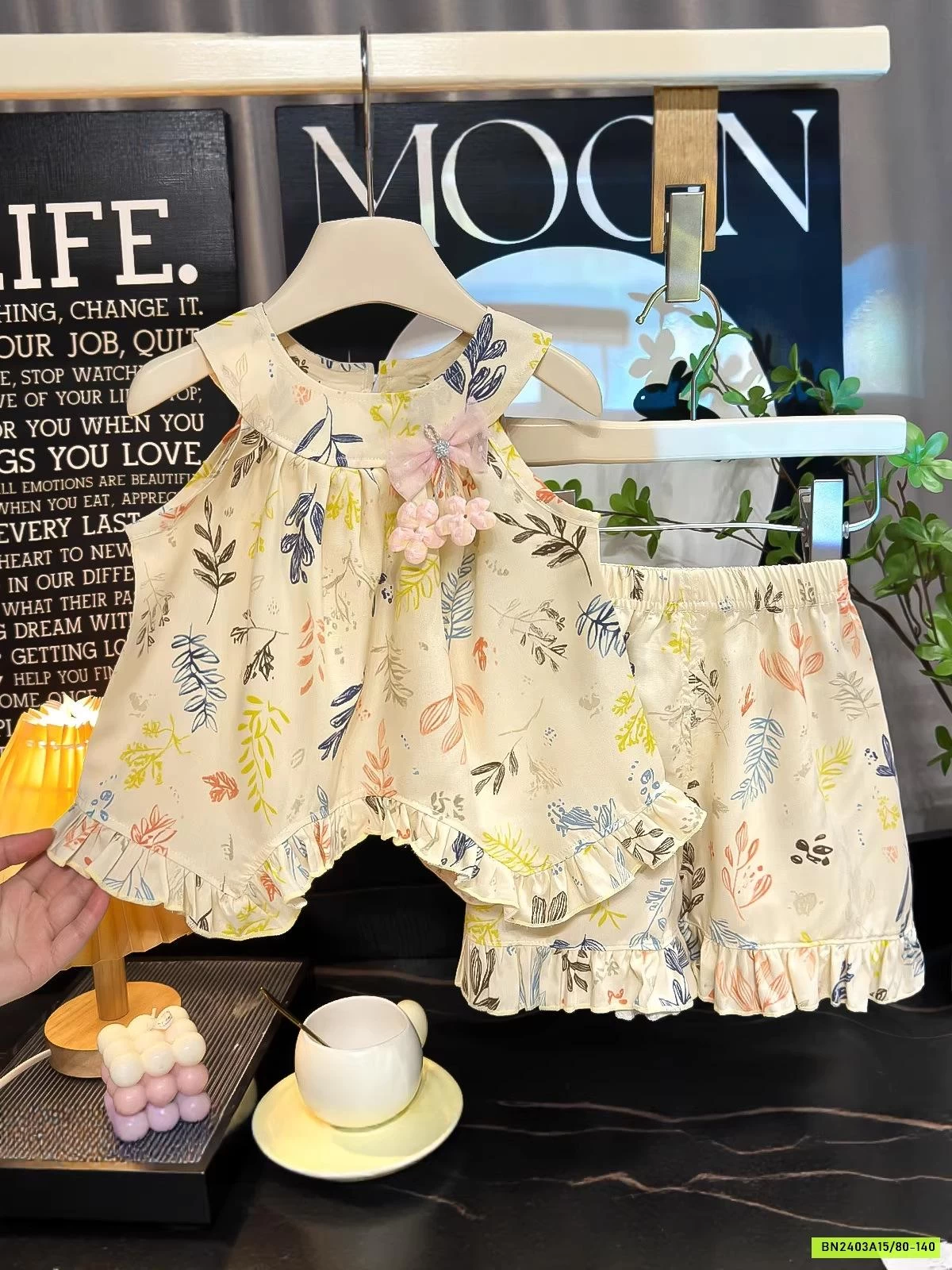 BỘ LANH CỔ YẾM HỌA TIẾT XINH XẮN