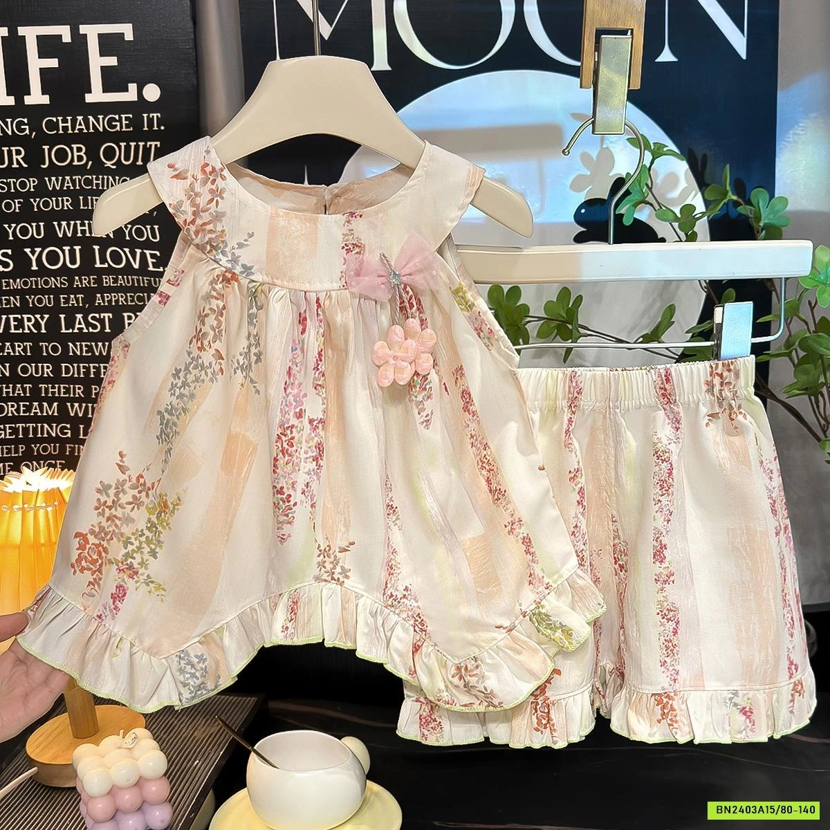 BỘ LANH CỔ YẾM HỌA TIẾT XINH XẮN