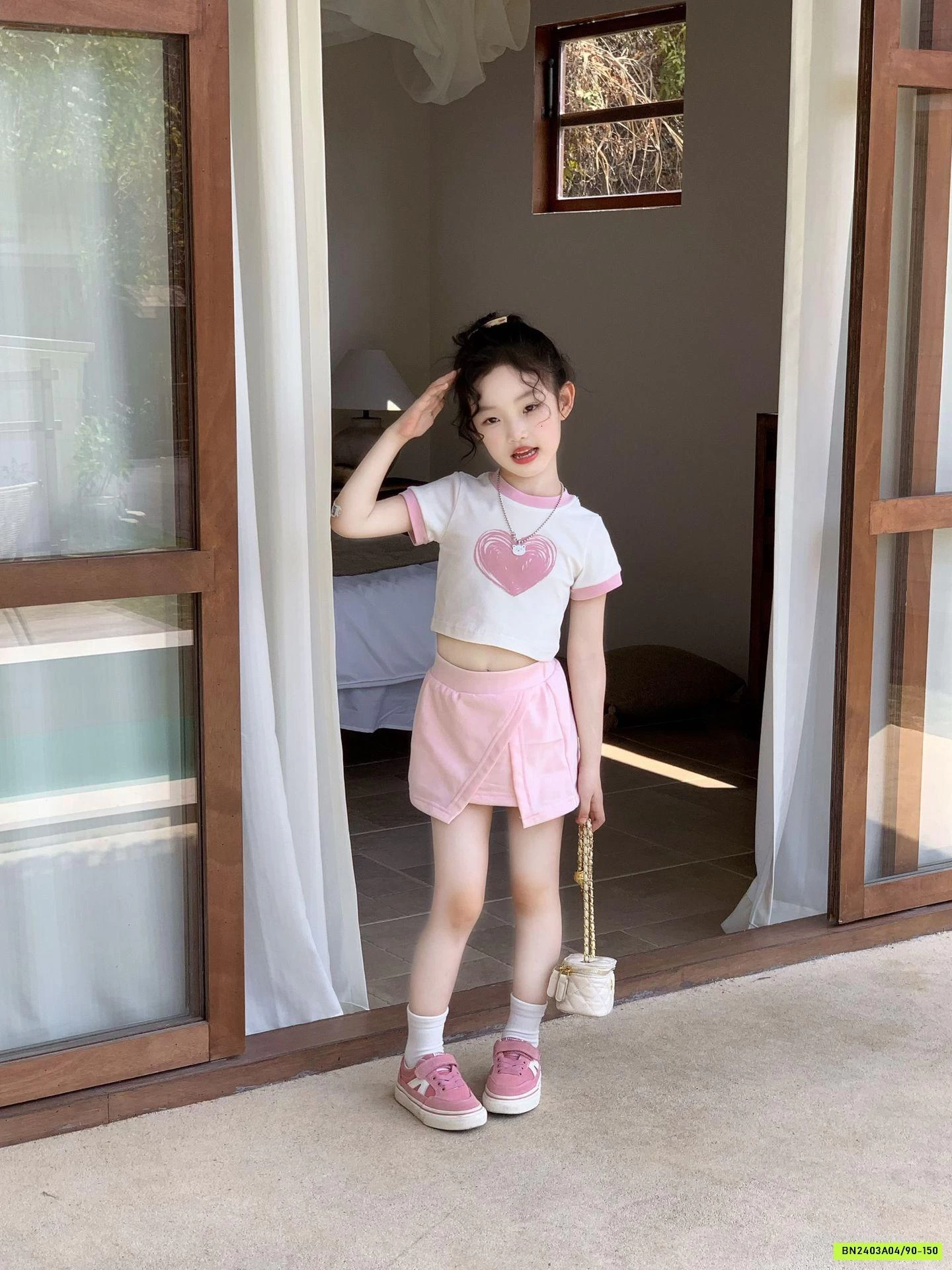 SÉT CROPTOP TRÁI TIM MXX CV HỒNG