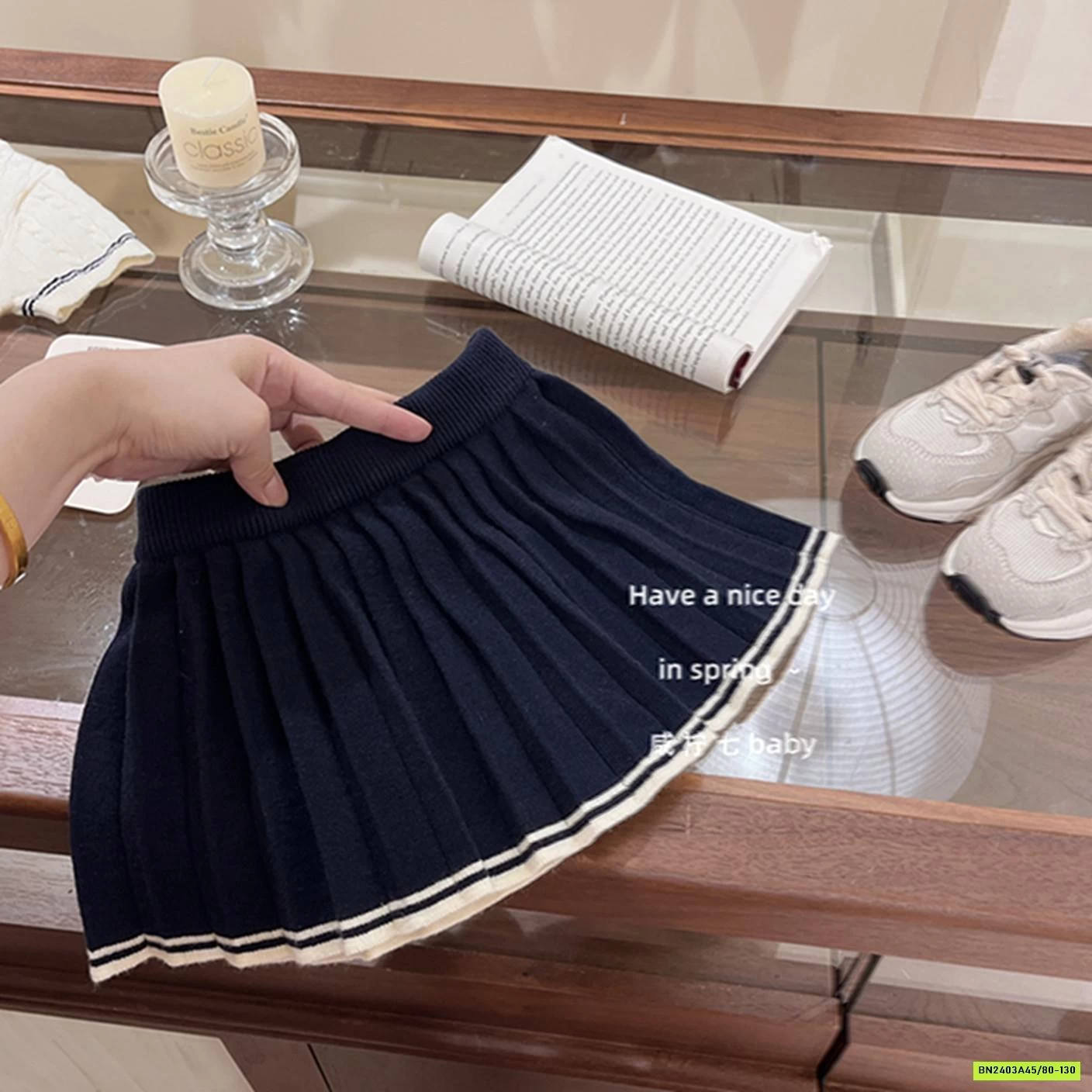 SÉT VÁY LEN MONTOGHI TBABY