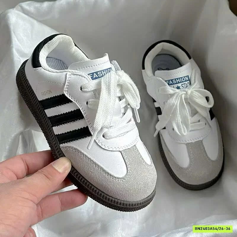 GIÀY THỂ THAO PHỐI SỌC BUỘC DÂY