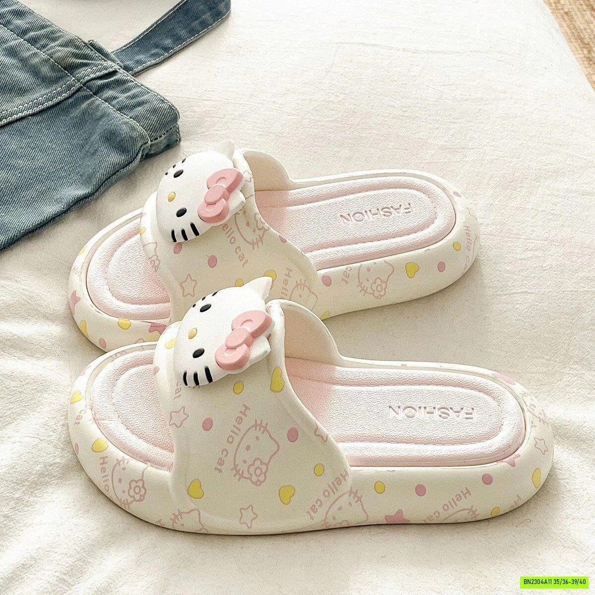 DÉP LÊ ĐẾ BÁNH MỲ KUTE