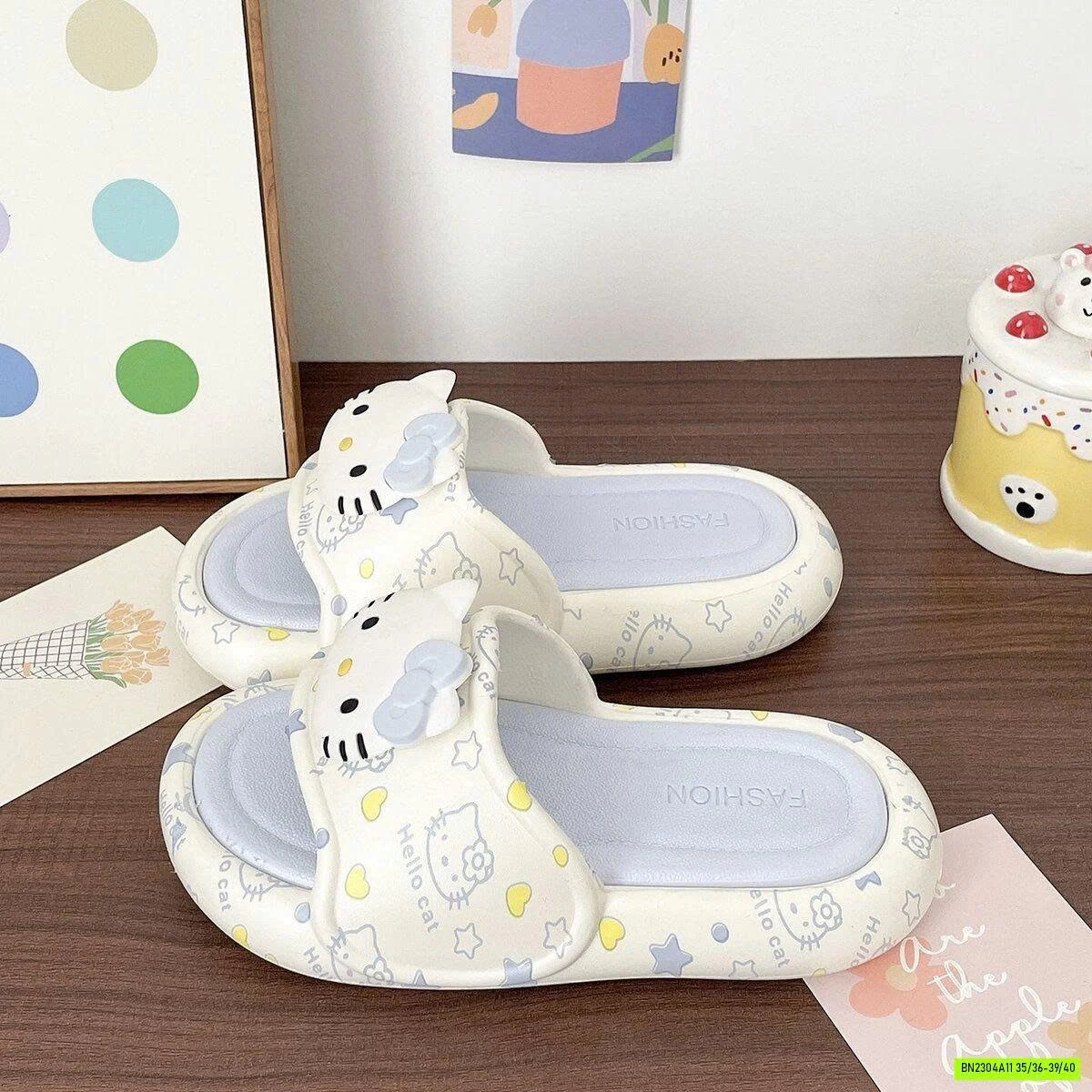 DÉP LÊ ĐẾ BÁNH MỲ KUTE