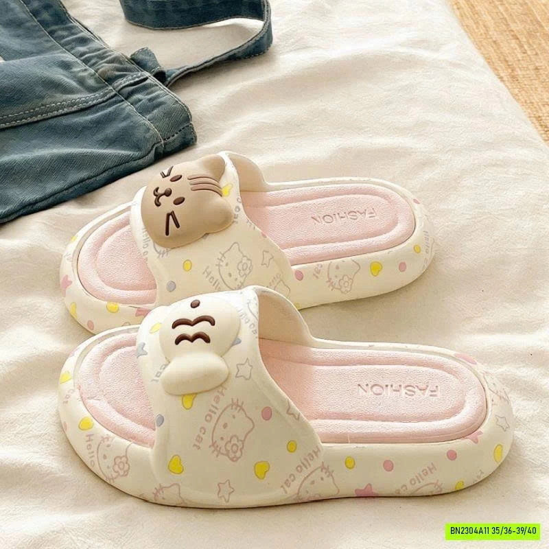 DÉP LÊ ĐẾ BÁNH MỲ KUTE