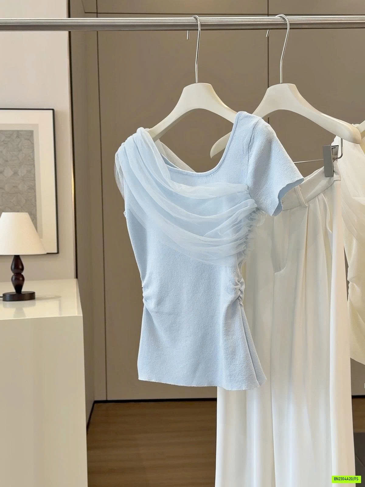 ÁO THUN RÚT EO PHỐI VOAN TIỂU THƯ ANNA