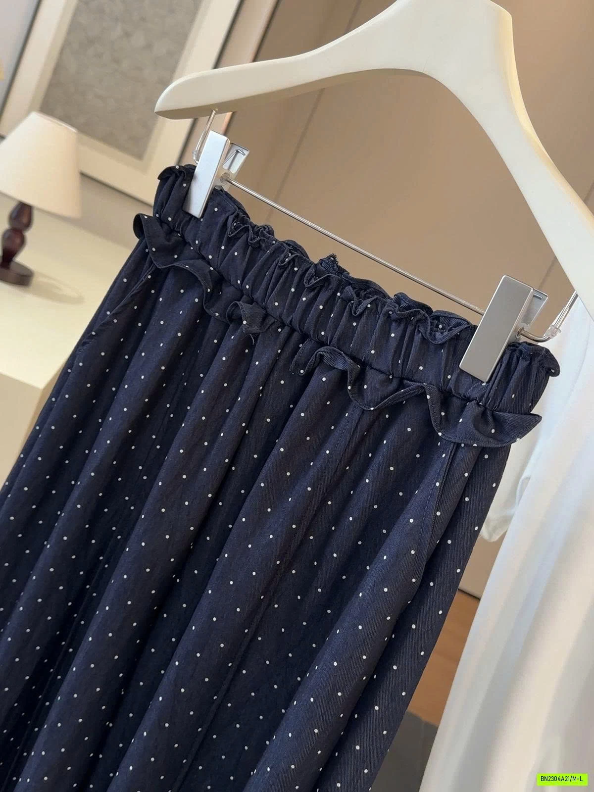 QUẦN SUÔNG CHẤM BI CẠP BÈO ANNA