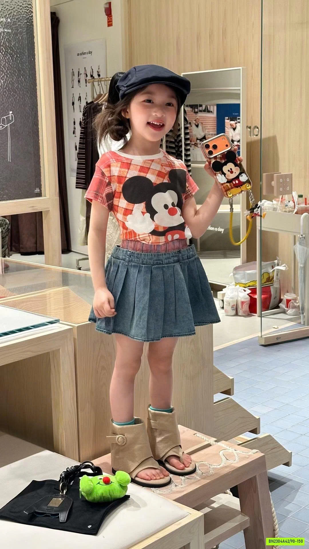 ÁO MICKEY MIX CV JEANS XẾP LY