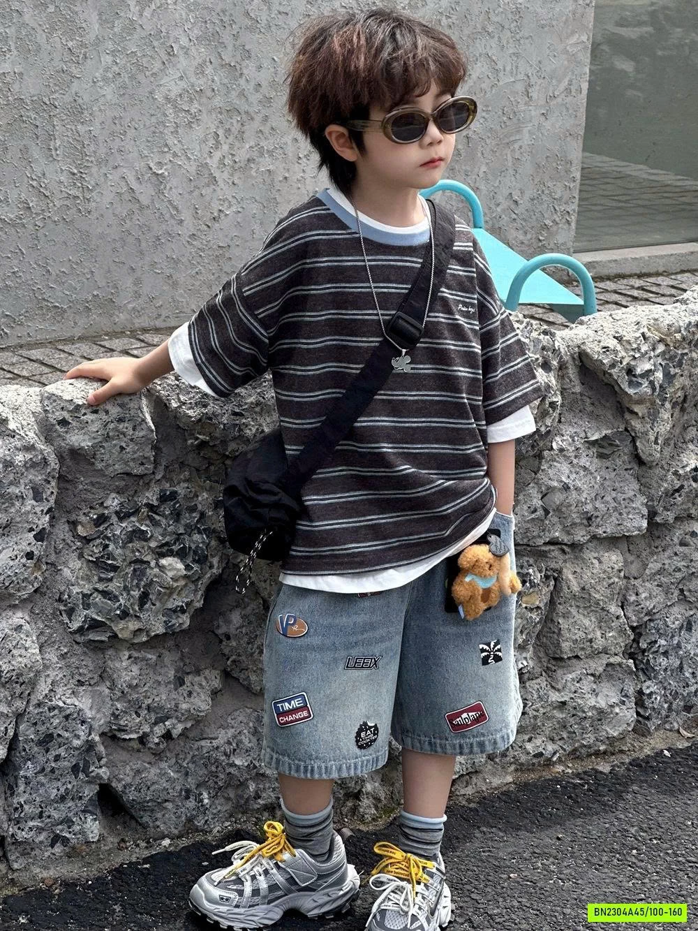 ÁO KẺ XÁM MIX SHORT IN HÌNH AFTE