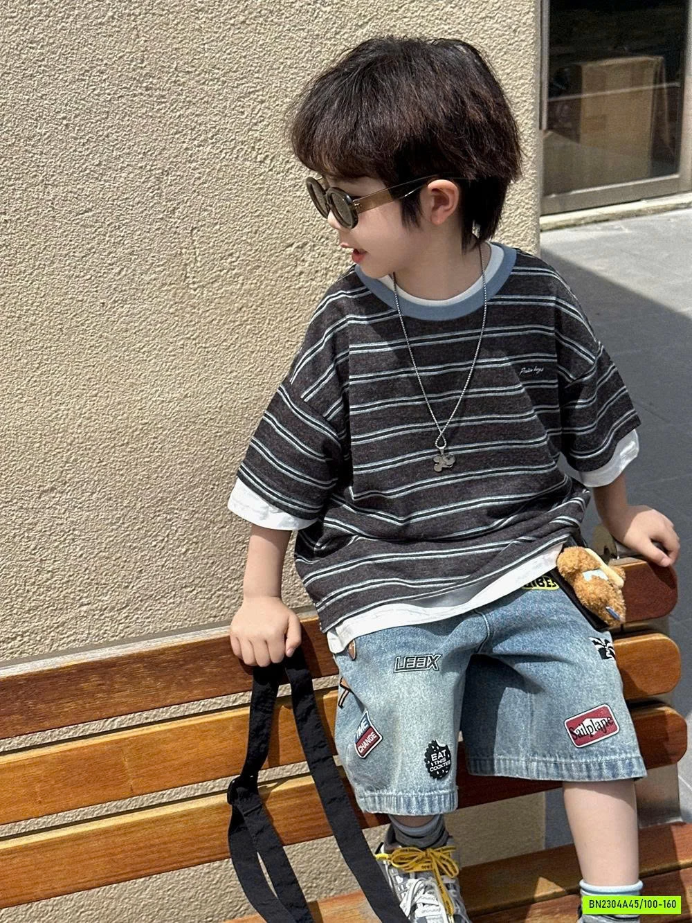 ÁO KẺ XÁM MIX SHORT IN HÌNH AFTE