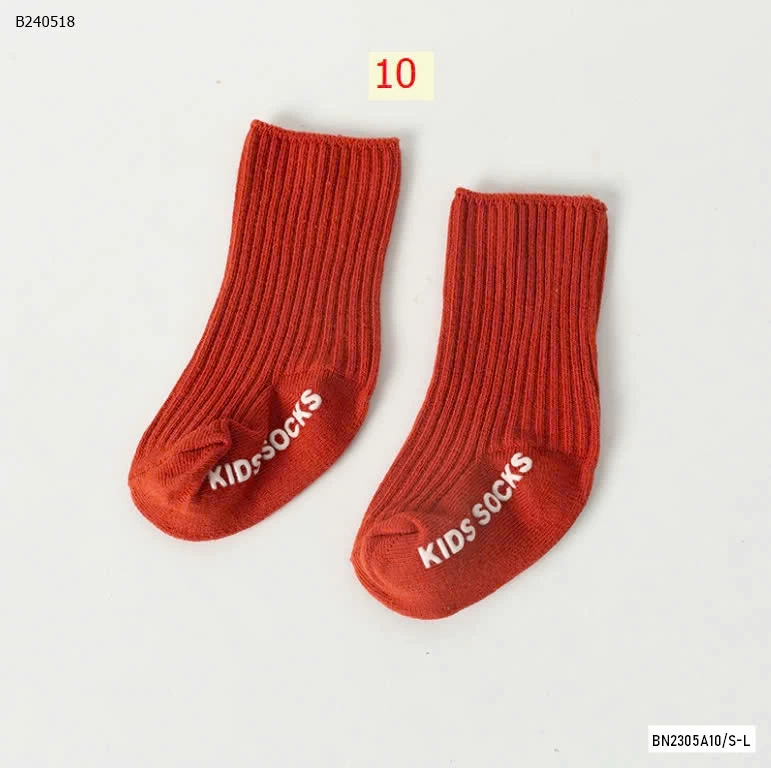 TẤT TRƠN MÀU CHỐNG TRƯỢT