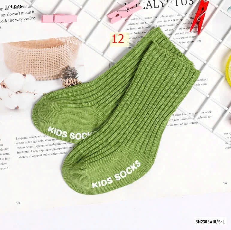 TẤT TRƠN MÀU CHỐNG TRƯỢT