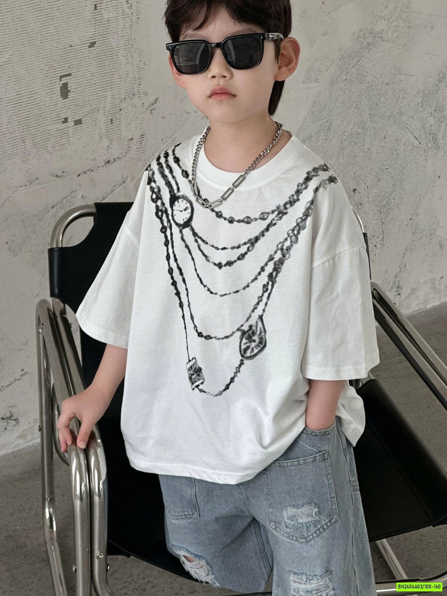 ÁO THUN IN VÒNG CỔ MIX JEANS RÁCH