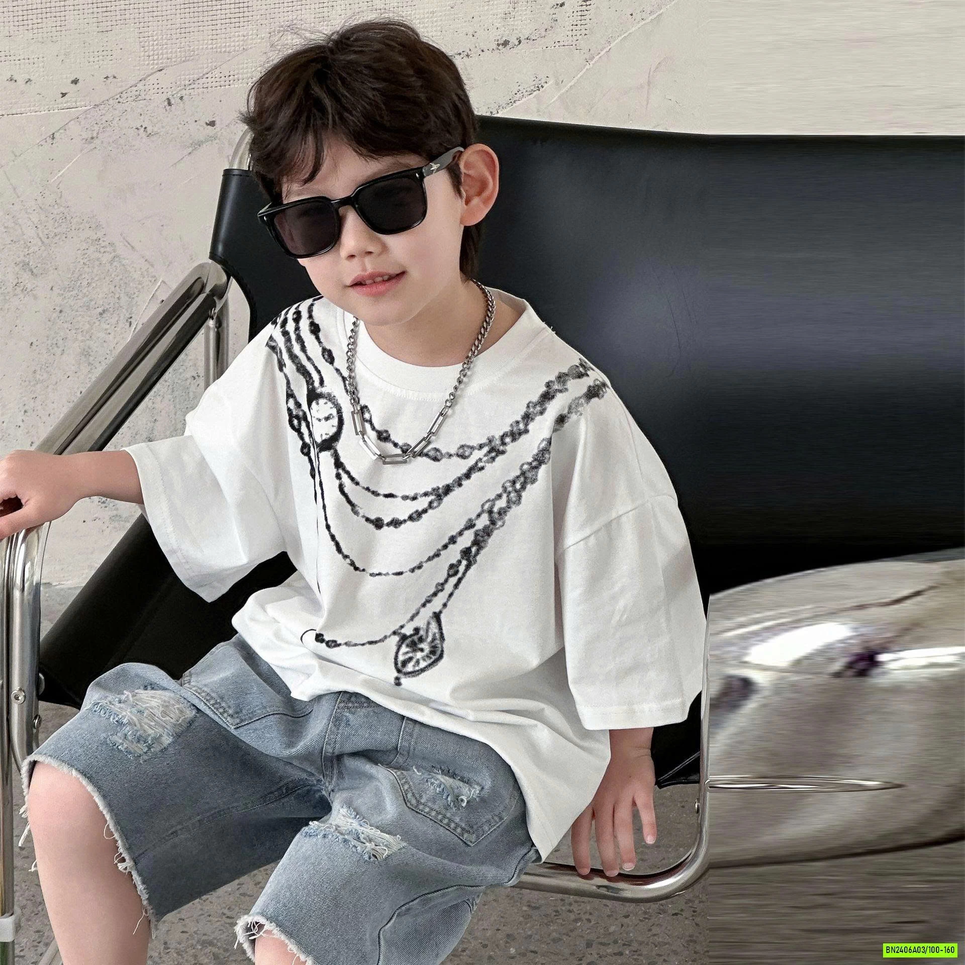 ÁO THUN IN VÒNG CỔ MIX JEANS RÁCH