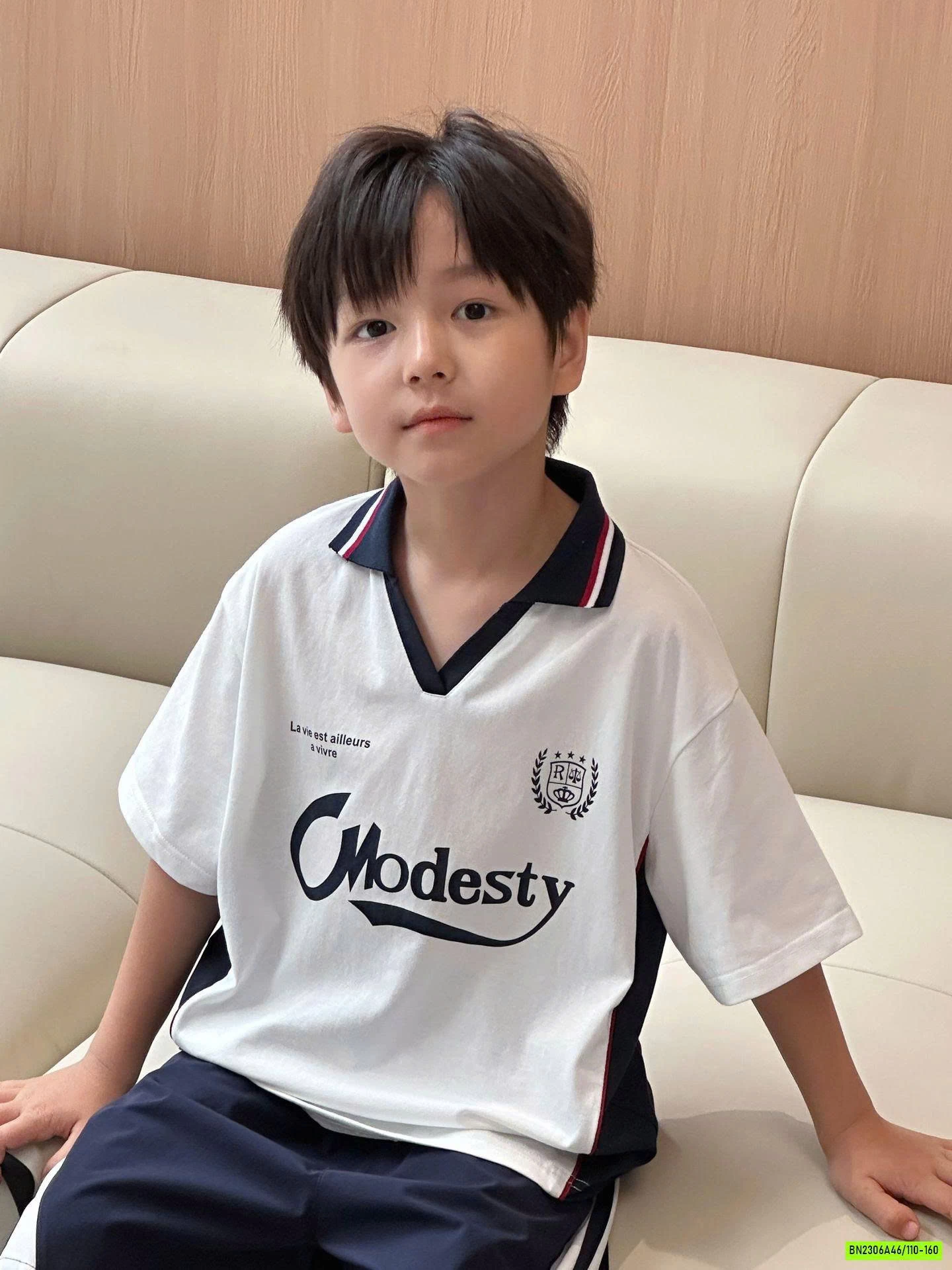 SÉT THỂ THAO CỔ V BT