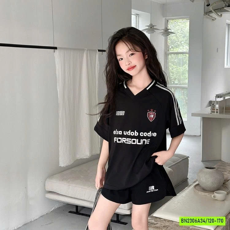 SÉT THỂ THAO CỔ V BG