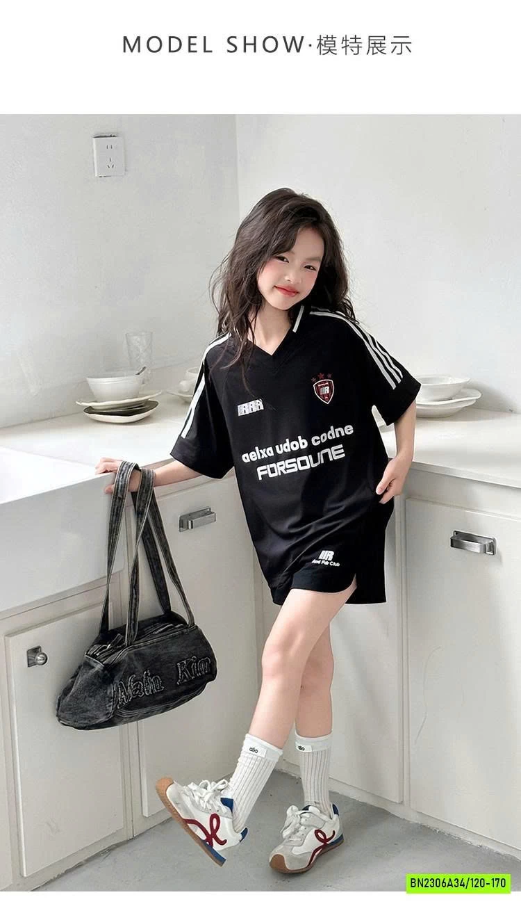 SÉT THỂ THAO CỔ V BG