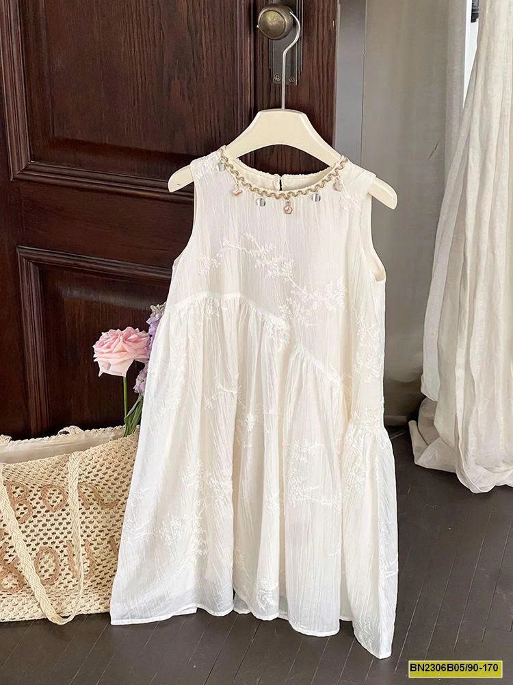 ĐẦM TRẮNG THÊU HOA AMBB 25E026