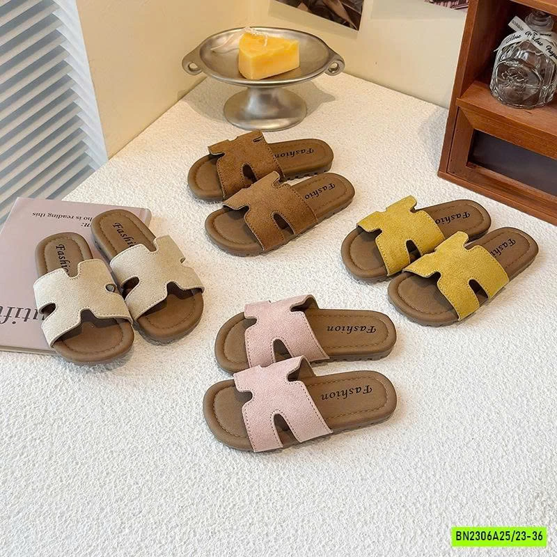 DÉP LÊ QUAI CHỮ H