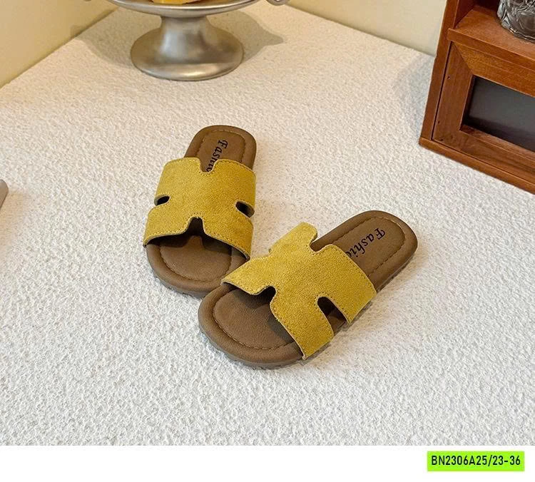 DÉP LÊ QUAI CHỮ H