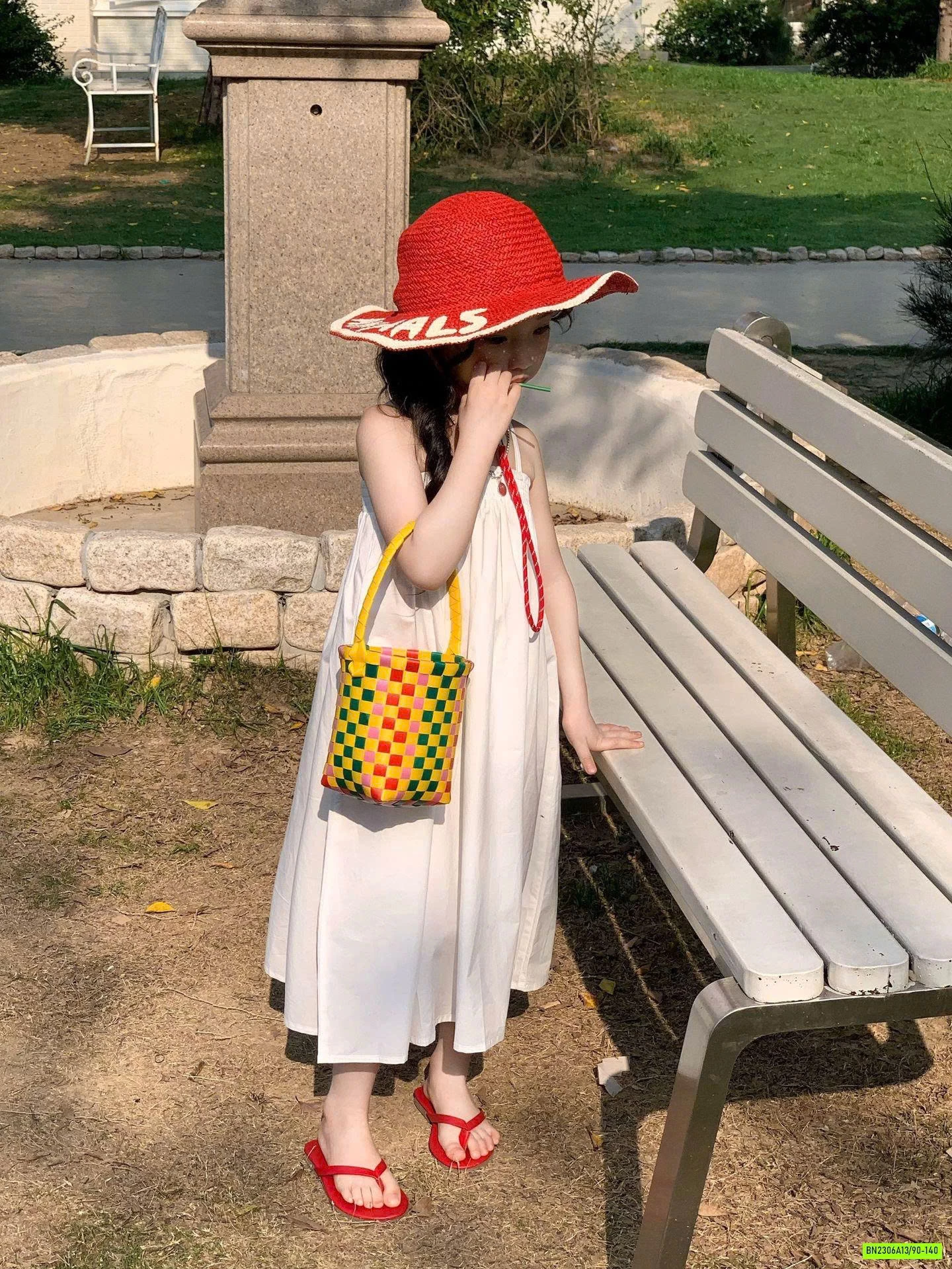 VÁY MAXI 2 DÂY TRẮNG XINH XẮN