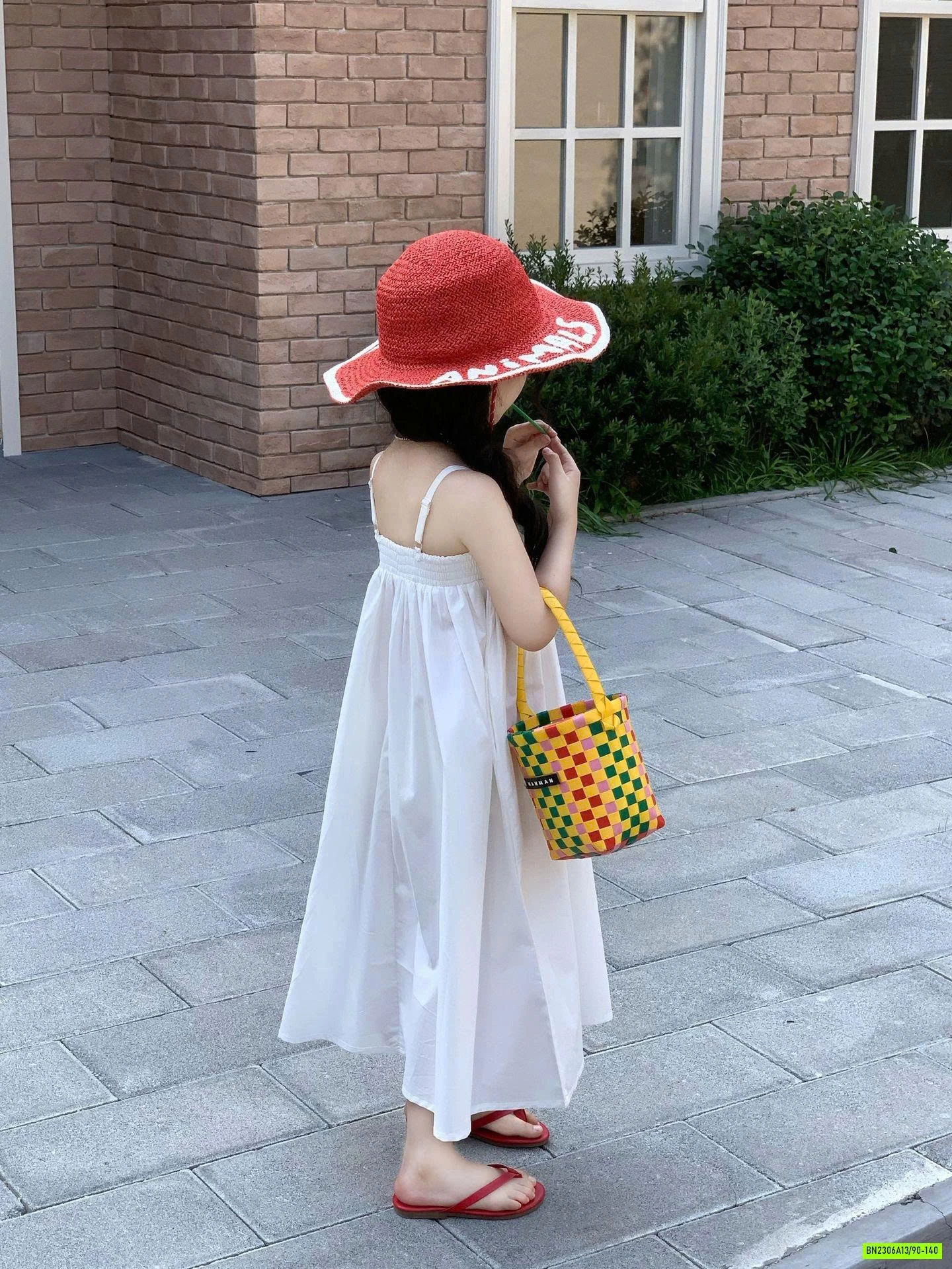 VÁY MAXI 2 DÂY TRẮNG XINH XẮN