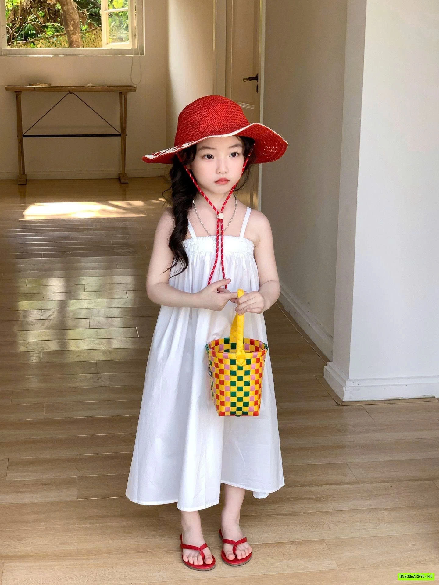 VÁY MAXI 2 DÂY TRẮNG XINH XẮN