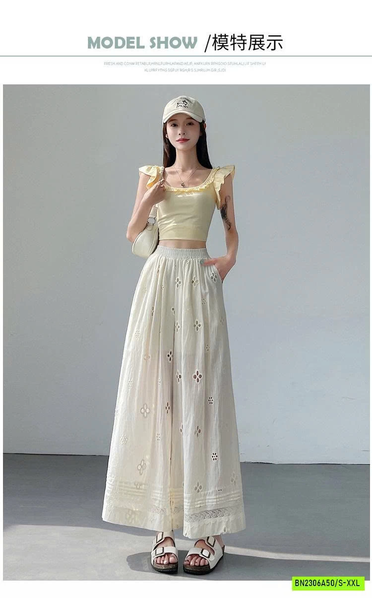 QUẦN ĐŨI THÊU HOA ỐNG RỘNG