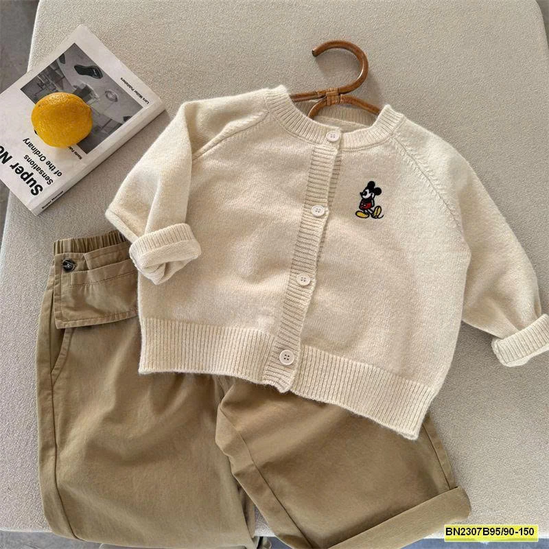 ÁO LEN LÔNG THỎ LOGO MICKEY