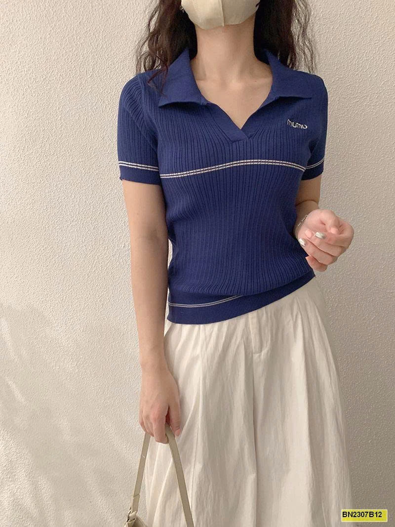 ÁO LEN THÊU CHỮ NGỰC