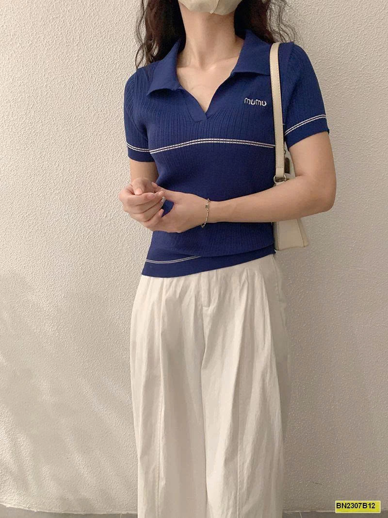 ÁO LEN THÊU CHỮ NGỰC