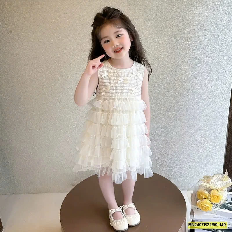 ĐẦM  CÔNG CHÚA SÁT NÁCH ĐÍNH NƠ