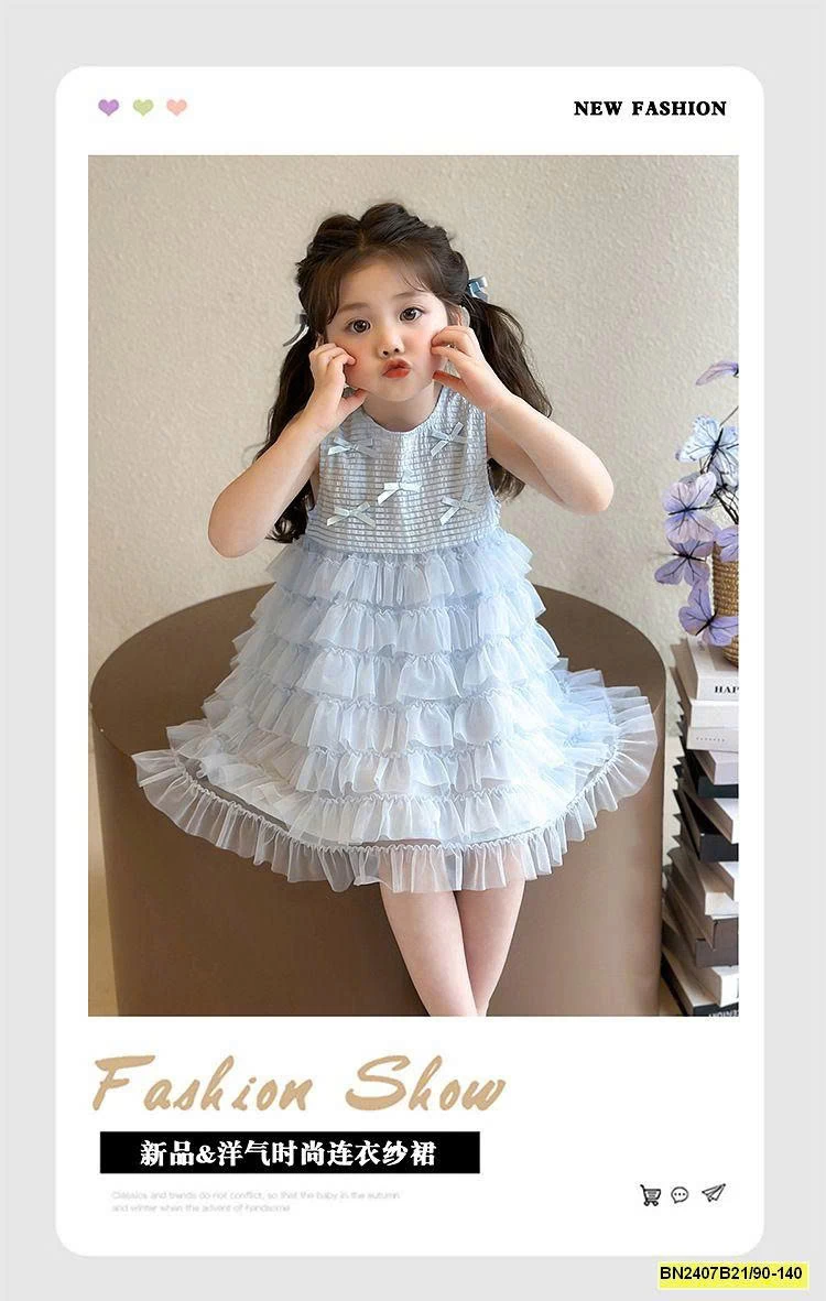 ĐẦM  CÔNG CHÚA SÁT NÁCH ĐÍNH NƠ